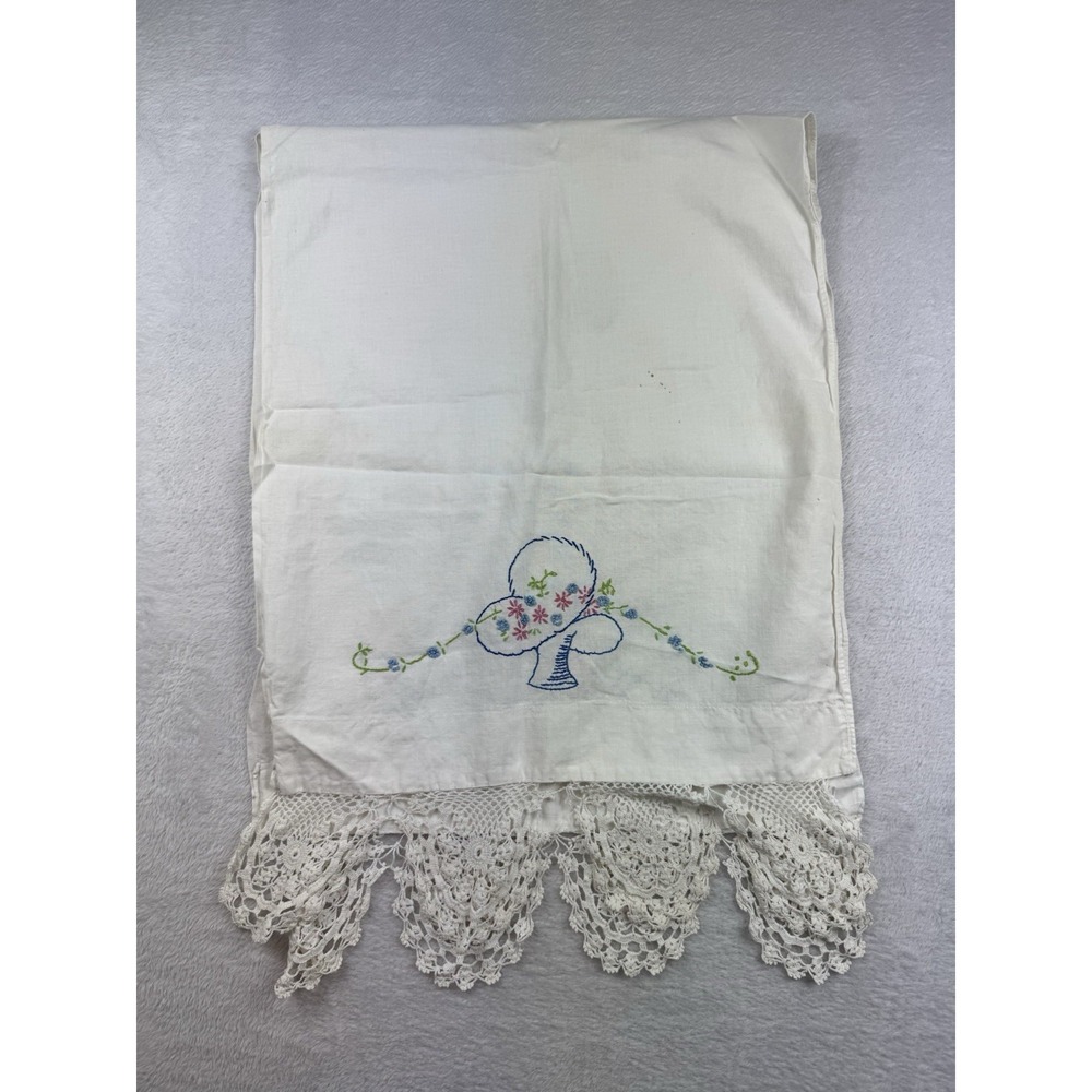 Dresser Scarf Kitchen Towel ViNtAgE hand stitched Brides Baskets 45"x16.5"‎